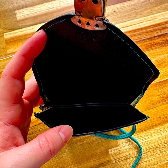 NWOT - Teal small crossbody bag - Picture 2 of 4